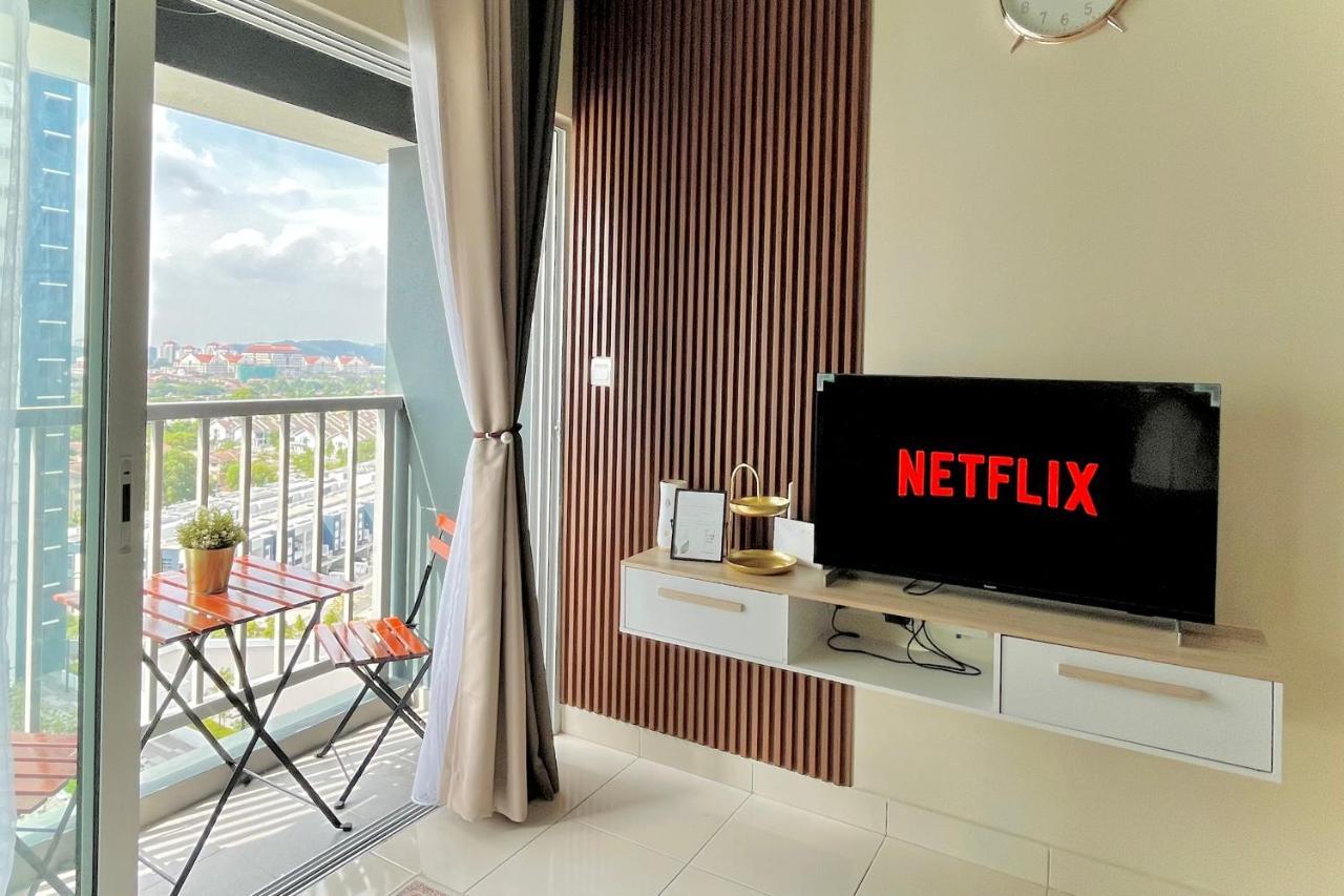 Apartment {new} 2br Alanis Designer @ Klia Center Sepang