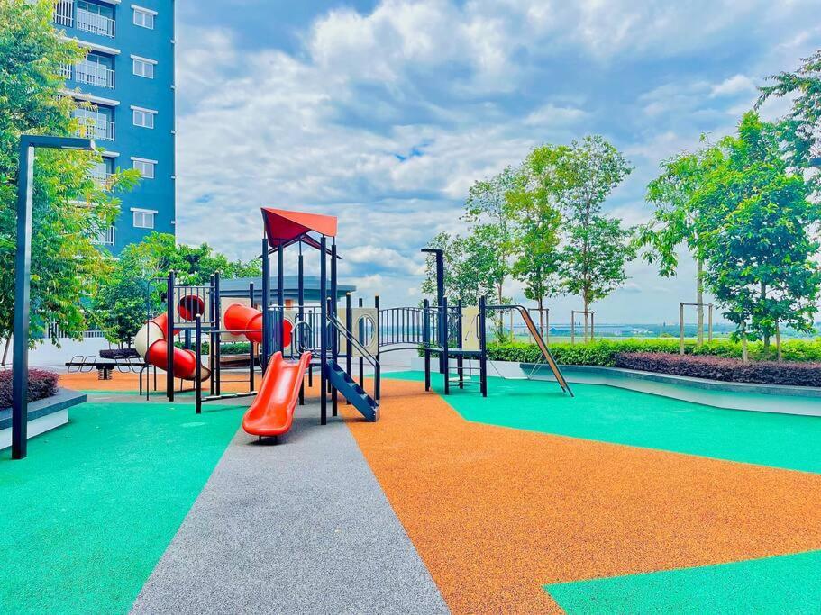 {new} 2br Alanis Designer @ Klia Center Apartment *