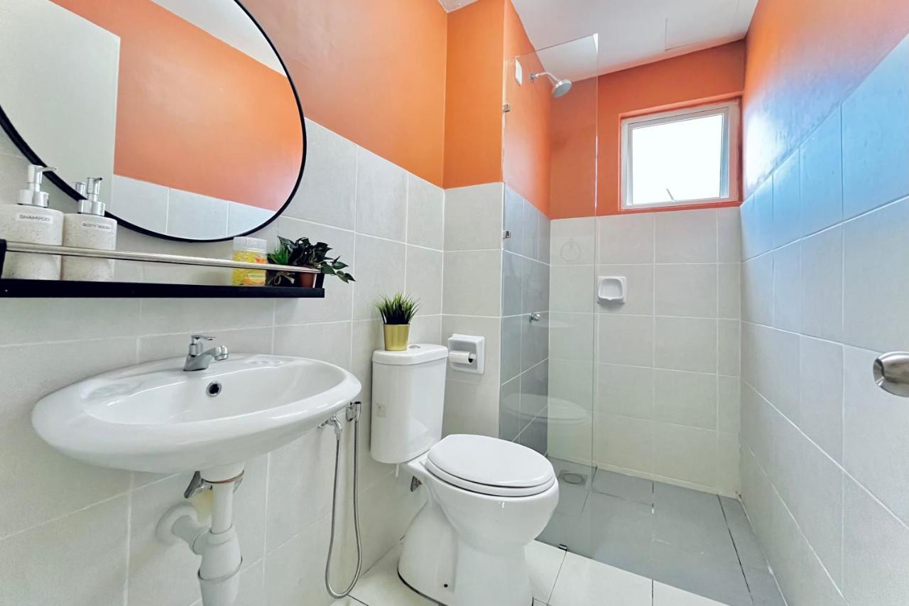 Apartment {new} 2br Alanis Designer @ Klia Center Sepang